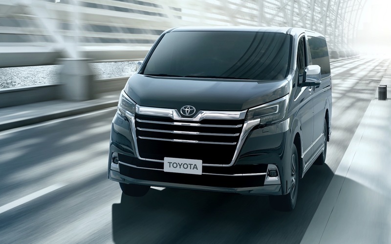 Toyota решила возродить минивэн Granvia