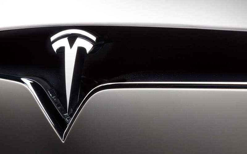 Tesla на грани банкротства?