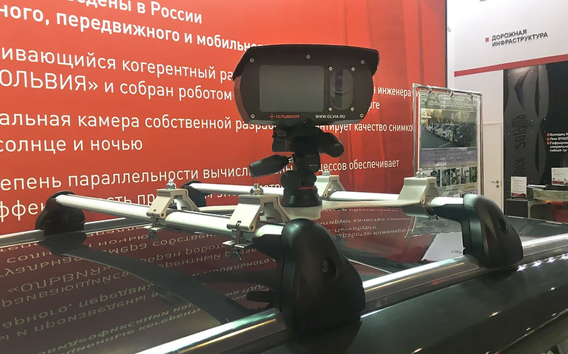 Скорость будут контролировать из салона патрульных машин