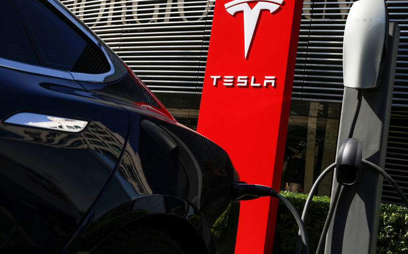 Капитализация Tesla достигла $100 млрд. Дороже только Toyota